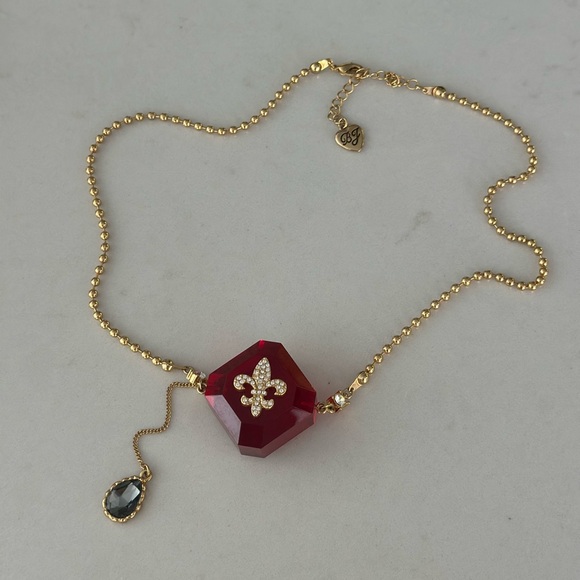 Betsey Johnson Red and Gold Fleur-de-Lis Necklace - Picture 1 of 4